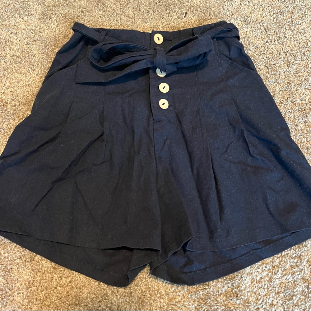 Women’s High-Waist Tie Belt Shorts - Navy linen